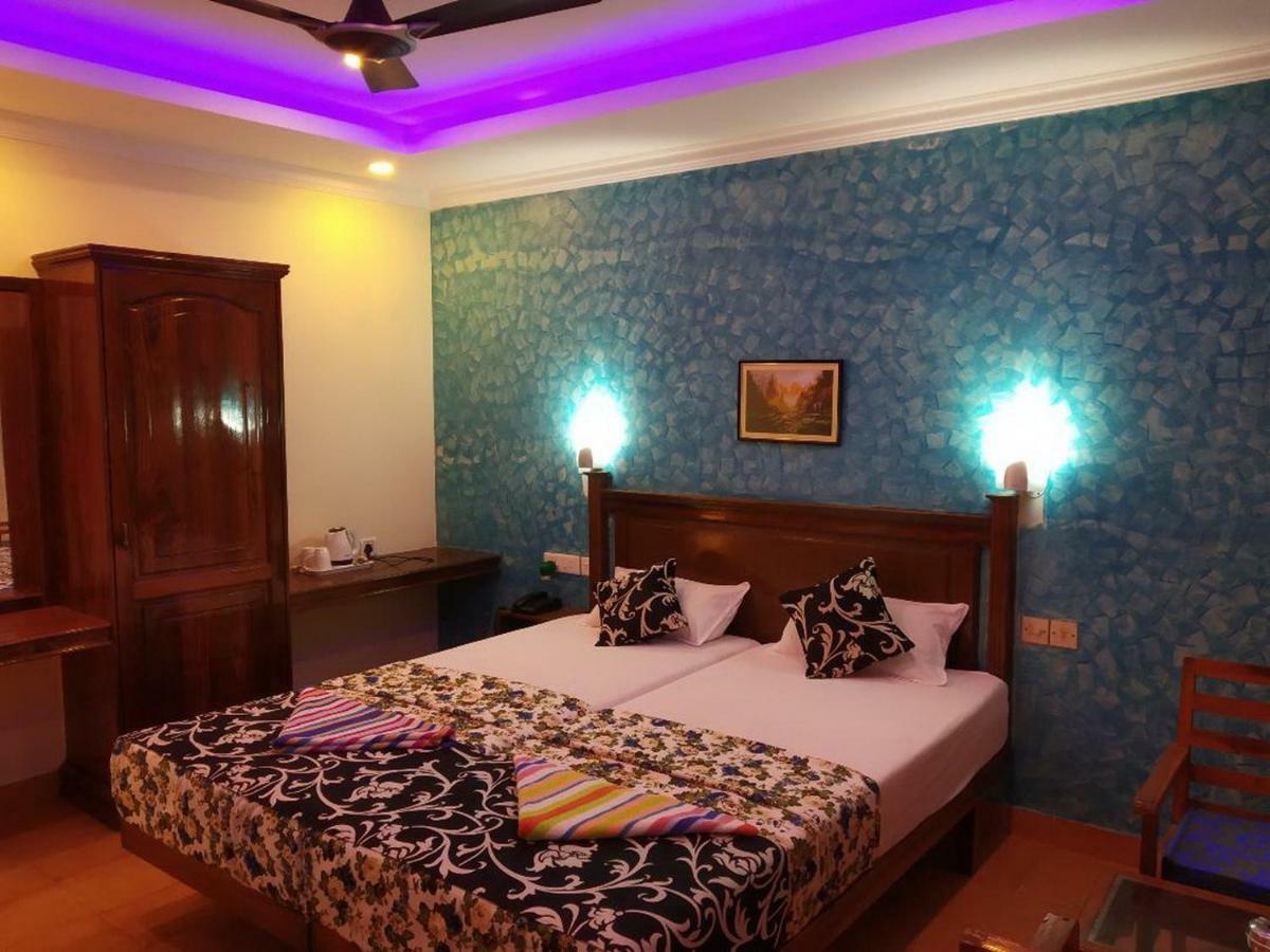 Hotel Thushara Kovalam Exterior foto