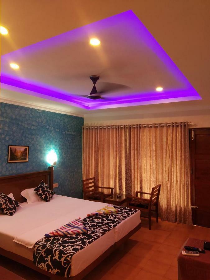 Hotel Thushara Kovalam Exterior foto
